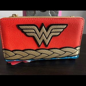 Loungefly DC Comics Wonder Woman Wallet